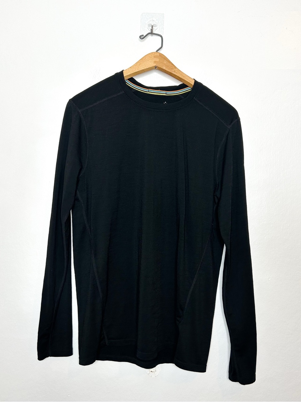 Smartwool Mens Classic AlI Season Merino Base Layer Long Sleeve Crew Black M - Picture 2 of 7